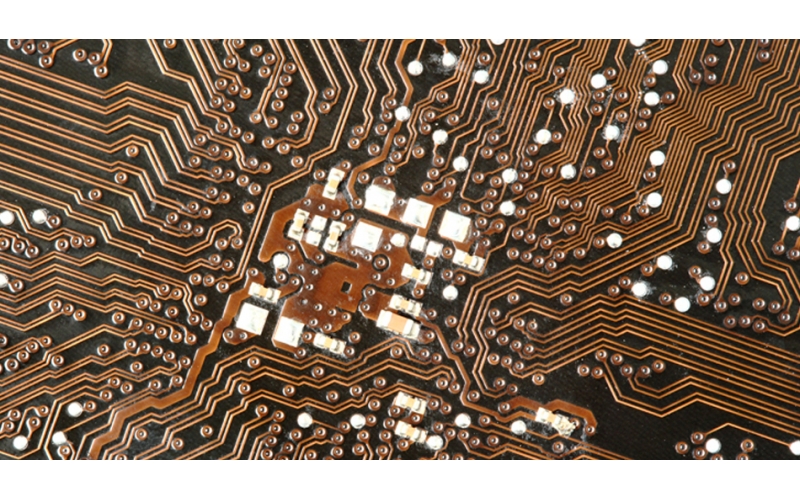 你常用哪种软件画原理图和PCB？